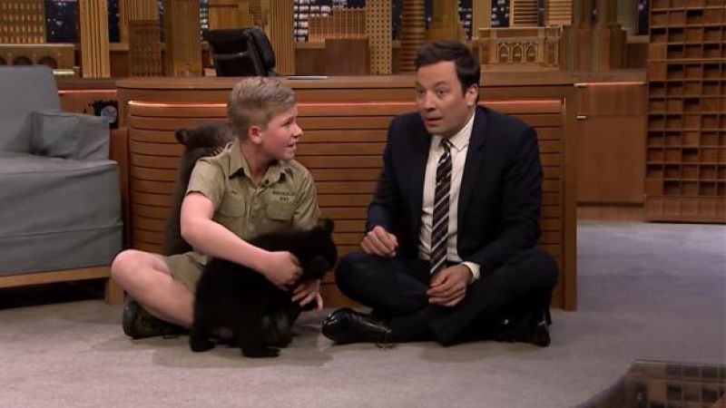 WATCH: Robert Irwin Returned To ‘The Tonight Show,’ This Time With Bears