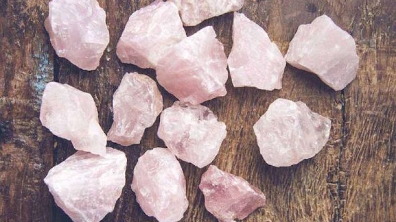 Where To Put Your Crystals In Your Home For Maximum Good Energy Vibes