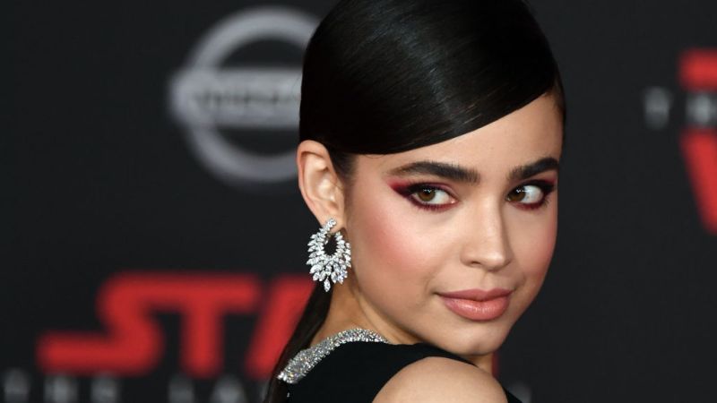 Disney’s Sofia Carson To Star In That Weird AF ‘Pretty Little Liars’ Spinoff