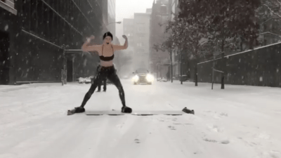 Karlie Kloss Smashed A Workout In A NYC Blizzard & We Just Ate A Pizza HBU?