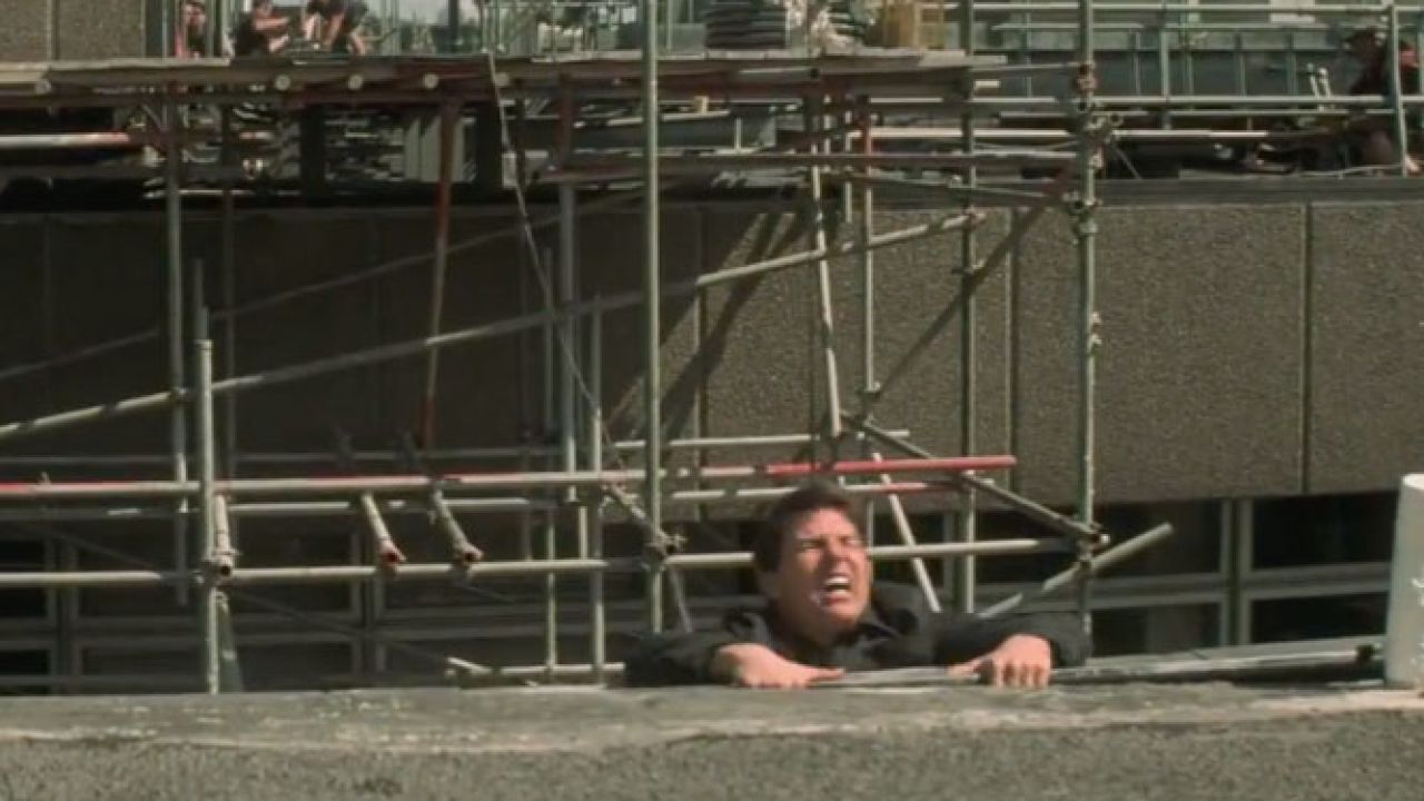 HEY SICKOS: Watch Tom Cruise Break His Ankle In Horrifically Cooked Stunt