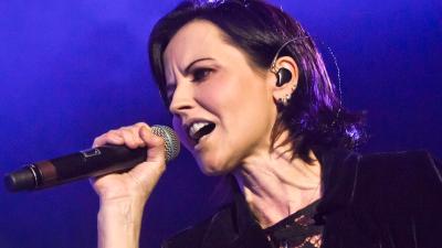 Dolores O’Riordan, Unmistakable Voice Of The Cranberries, Has Died Aged 46