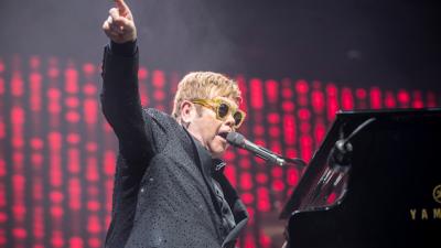 It Looks Like Elton John Is About To Announce His Retirement From Touring
