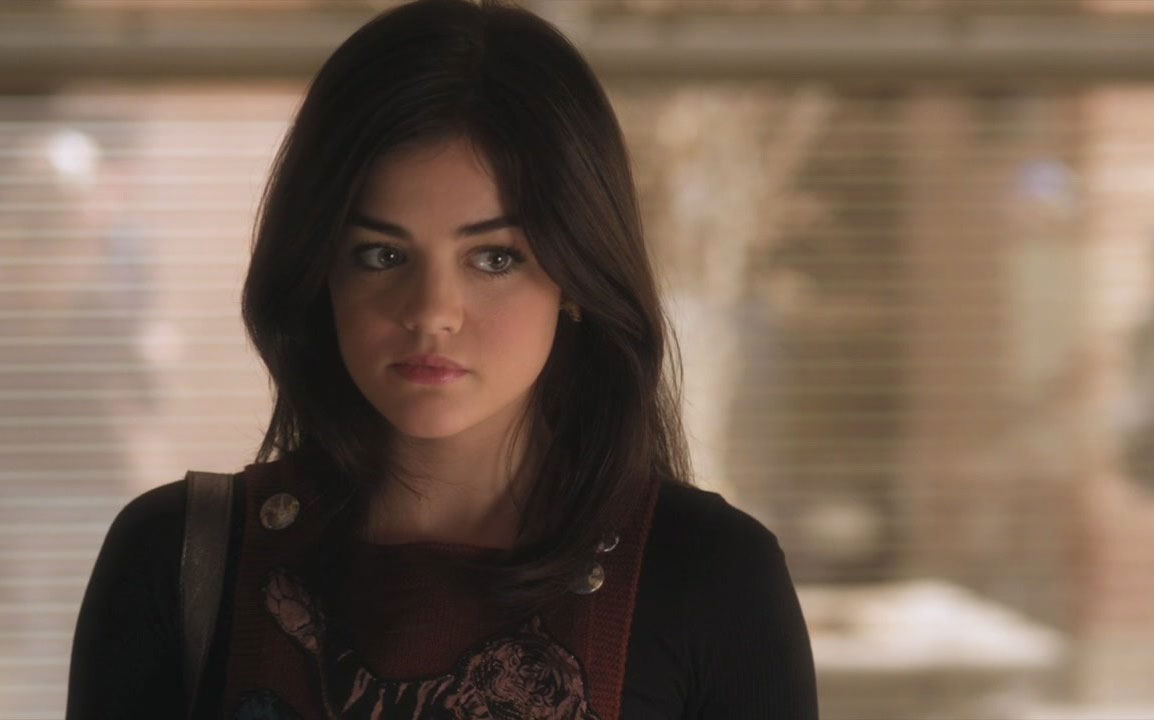 Lucy Hale Pretty Little Liars House Robbed