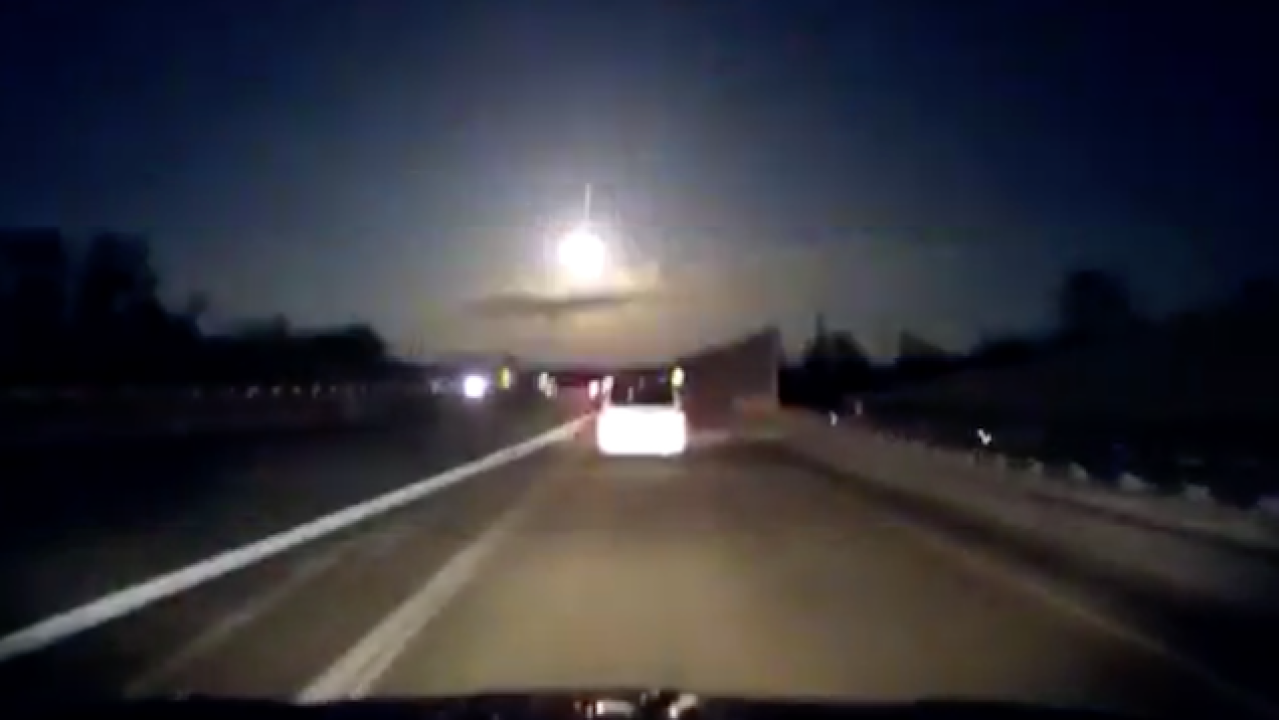 Bonkers Big Meteor Over Michigan Triggers 2.0-Magnitude Earthquake