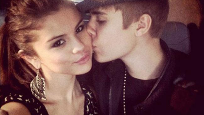 Selena Gomez Seemingly Addresses Justin Bieber’s Engagement With Bold T-Shirt Message
