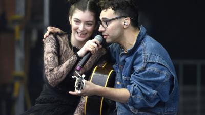 Lorde And Jack Antonoff Could Be Dating And The Internet Is Defs Keen On It