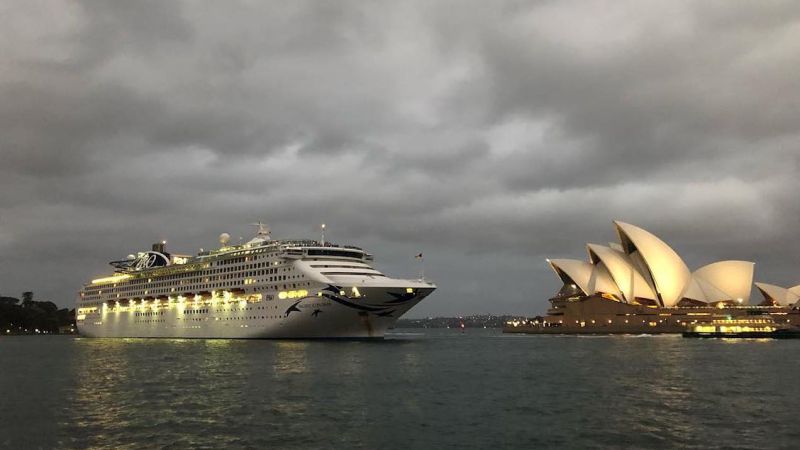 7 Removed From Cruise Ship In Sydney After Alleged Glassing In Toilet Queue