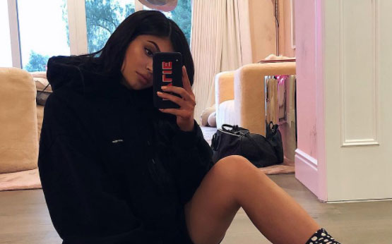 Kylie Jenner Photo Stormi Webster Feet Snapchat Video