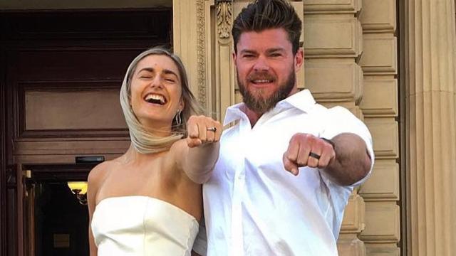 Frances Abbott & Rowing Beau Sam Loch Tied The Knot In A Big V-Day Surprise