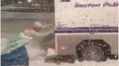Drag Queen Elsa Uses Her ‘Powers’ To Rescue Stuck Truck In The Snow 