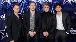 5SOS Season Is Well And Truly Upon Us With This Slick Cover Of ‘The Middle’