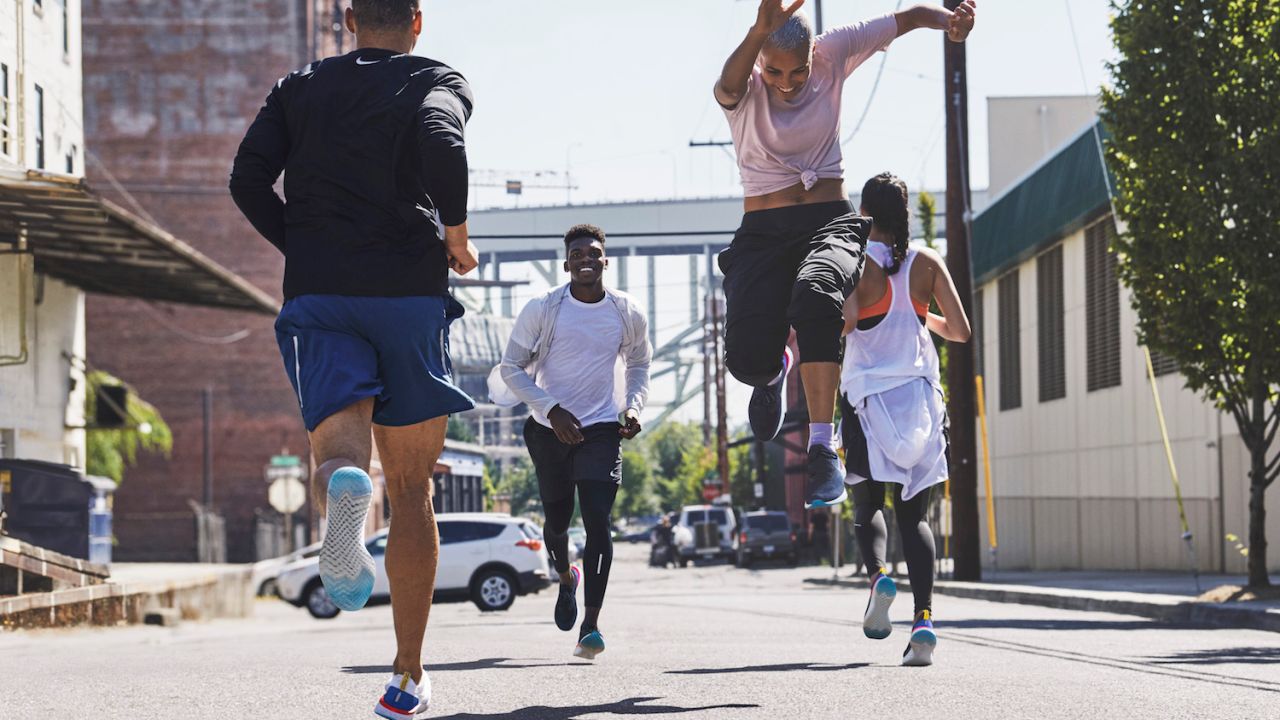 Oi Sydney, Score A Trip To LA By Running With Us And Nike This Weekend
