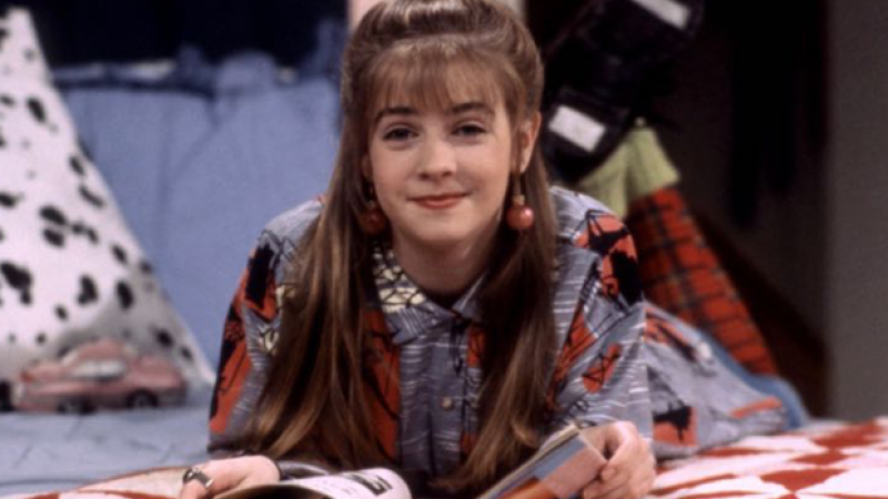 Holy Shit, Looks Like Nickelodeon Is Rebooting ‘Clarissa Explains It All’