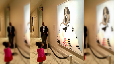 The Kid Transfixed By Michelle Obama’s Majestic Portrait Just Met Her Hero