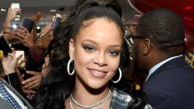 Snapchat Apologises For Ad Asking If You’d Rather Hit Rihanna Or Chris Brown