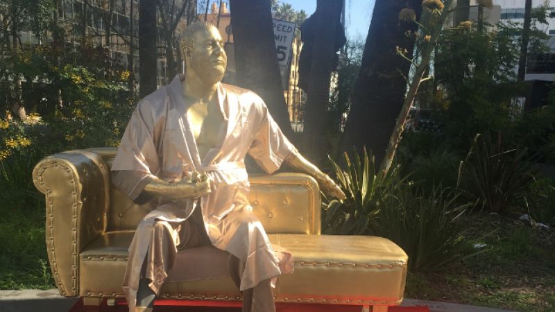 A Gold Statue Of Harvey Weinstein On A Casting Couch Popped Up In Hollywood