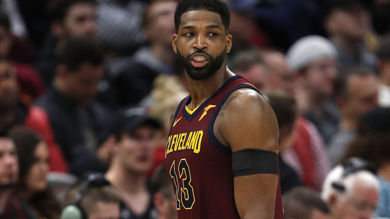 Tristan Thompson Booed During First Basketball Game Since Cheating Scandal