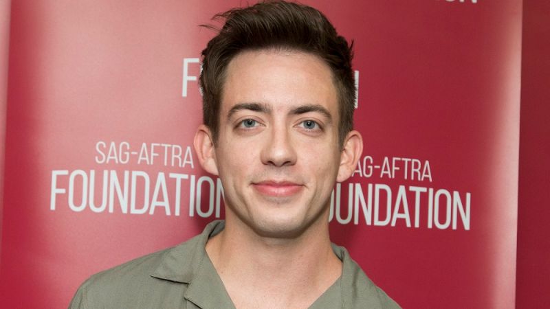 Ariana Grande’s New Song Inspired ‘Glee’ Star Kevin McHale To Come Out