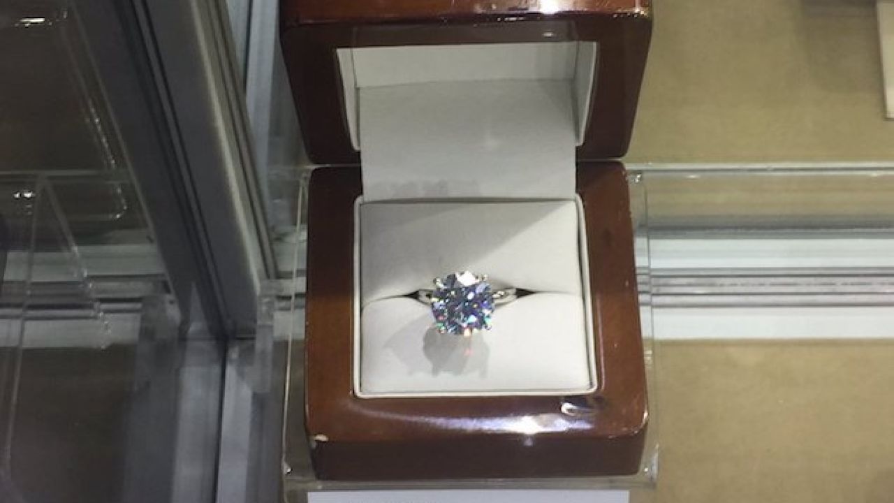 Costco Canberra Is Selling A $500,000 Diamond If You Need One Of Those