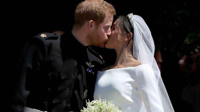 We Zoomed In On Meghan Markle’s Amazing Veil Details Bc We Have Problems