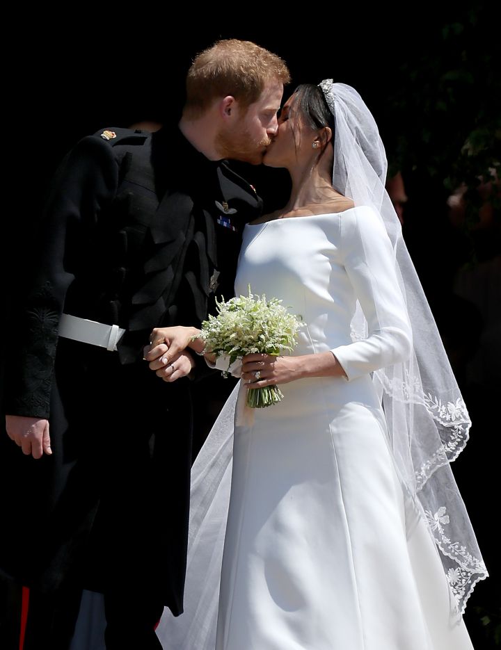You Can Now Own An Official Replica Of Meghan Markle’s Wedding Dress