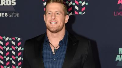 NFL Star J.J. Watt To Pay For The Funerals Of The Texas Shooting Victims