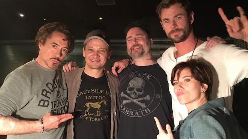 The 6 Original Avengers Minus The Coward Mark Ruffalo Got Matching Tatties