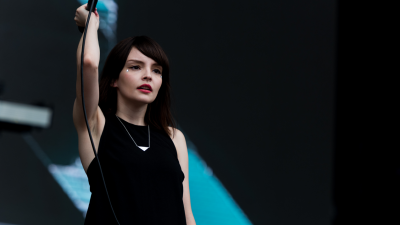 CHVRCHES Chat #MeToo In Music & Balancing Politics With Party Vibes