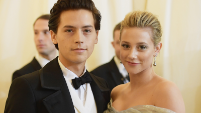 Cole Sprouse Posts 1st Couple Pic W/ Lili Reinhart & It Belongs In The Louvre TBH