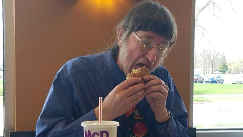 Somehow Not Dead Bloke Eats 30,000th Big Mac & Buys Another One After