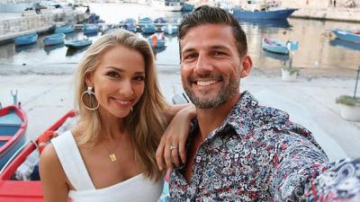 Australia’s OG ‘Bachelor’ Couple Anna Heinrich & Tim Robards Just Got Hitched