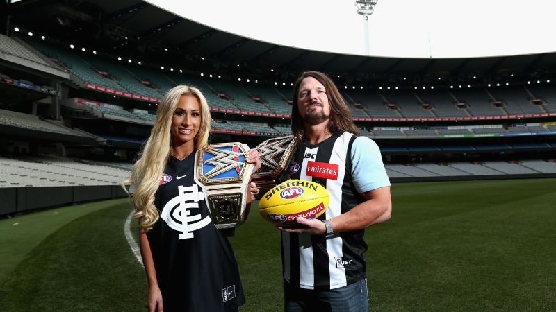 A Couple Of WWE Champs Passed Around A Footy At The MCG Today 