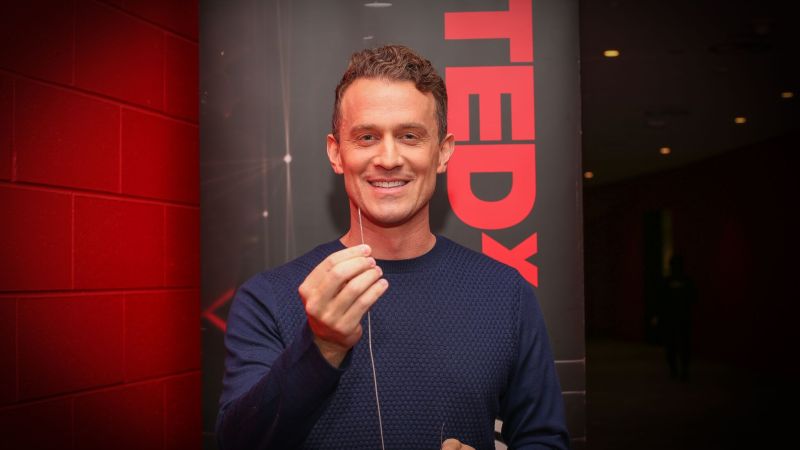 Aussie Genius Floors TEDxSydney With Brain-Enhancing Telepathy Device