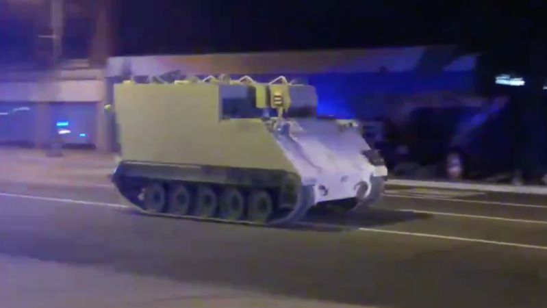 WATCH: Stolen Military Vehicle Leads US Cops On ‘GTA’-Like Highway Chase