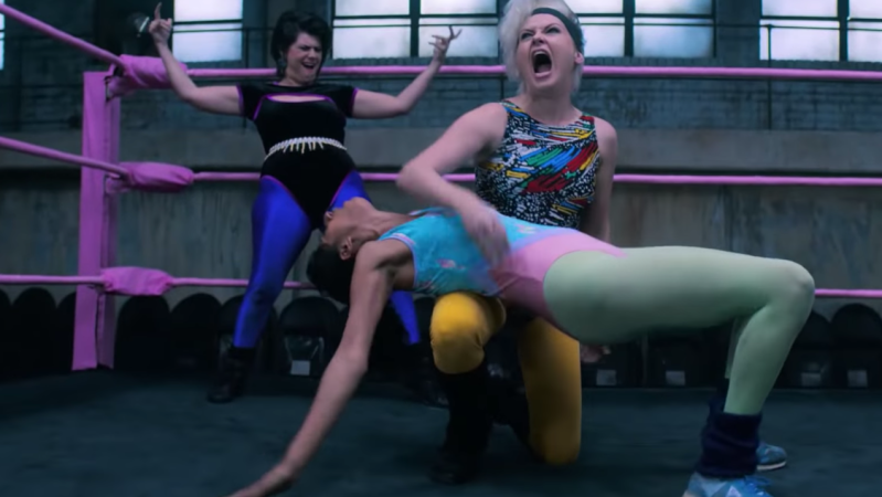 The ‘GLOW’ Season 2 Trailer Is Here In A Big Cloud Of Hairspray And Spandex