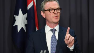 WATCH: Christopher Pyne Briefly Forgets His Party’s BS On Victorian ‘Gang Crime’