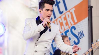 Panic! At The Disco’s Brendon Urie Begs Fans To Stop Kissing Him At Concerts