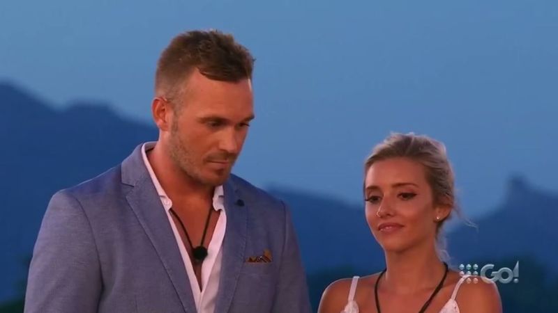 Eden And Erin Lost ‘Love Island’ And Looked Extremely Salty About It