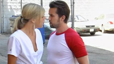 ‘It’s Always Sunny’ Couple Mac & Dee Hid Their Romance From Castmates