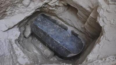 Sealed 2,000-Year-Old Sarcophagus Found In Egypt, Probably Has An Alien In It