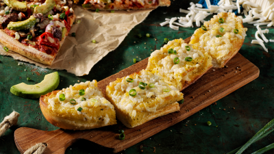Text Yr Veg Friends, ‘Cos Dominos Just Launched Vegan Cheesy Garlic Bread