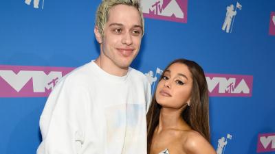 CHAOTIC: Ariana Grande Is Self-Isolating With Her New BF Who Looks A Lot Like Pete Davidson