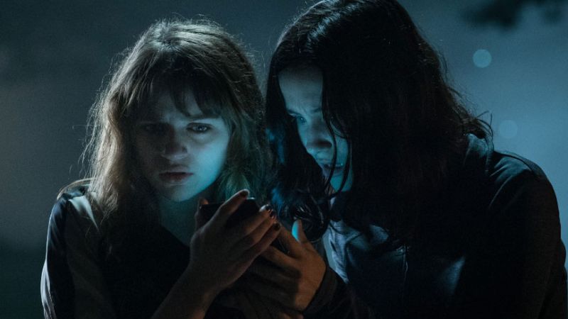 Joey King Takes A Break From Horror ‘Coz Working On ‘Slender Man’ Was Fucked