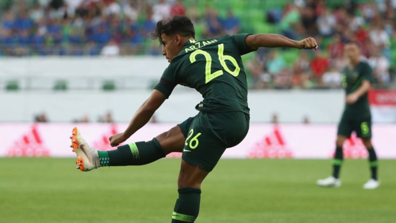 Aussie World Cup Highlight Daniel Arzani Signed By Premier League Champs