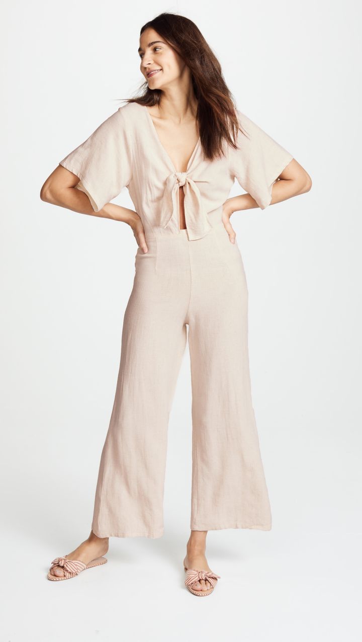 30 Linen Items To Literally Wear Head-To-Toe Like You Run A Commune