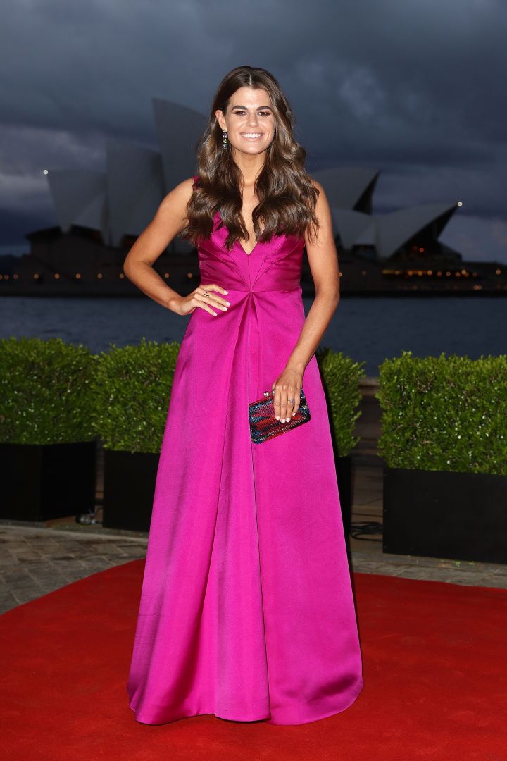 Behold, The Even More Aggressive Fake Tans / Fashions From The Dally M Awards