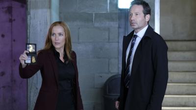 An Alien Investigator Reveals Which ‘The X-Files’ Storylines Are 1000% Legit