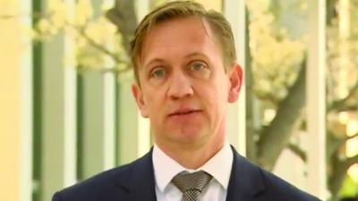 Labor MP Recites ‘Muppet Show’ Theme In Most Cooked Political Vid So Far Today