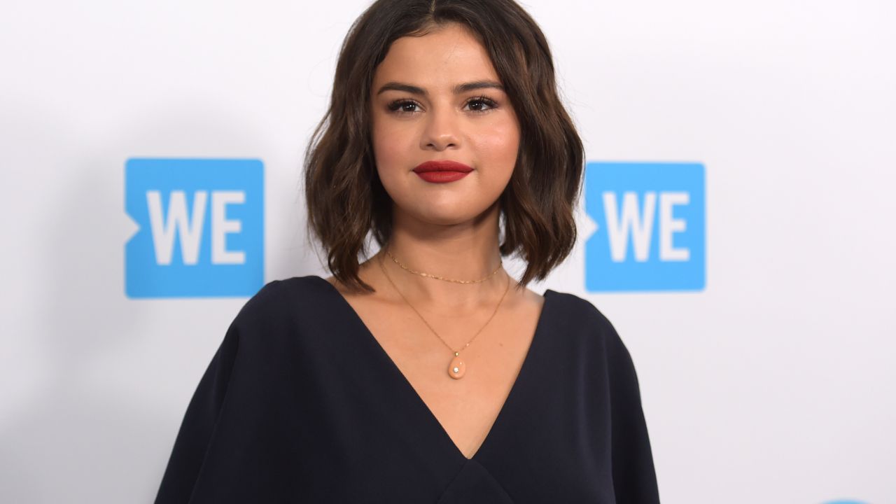 Selena Gomez Is Reportedly Seeking Treatment After “Emotional Breakdown”